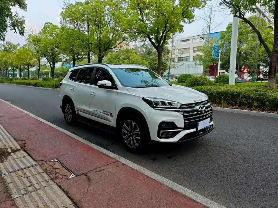 Chery Tiggo 8