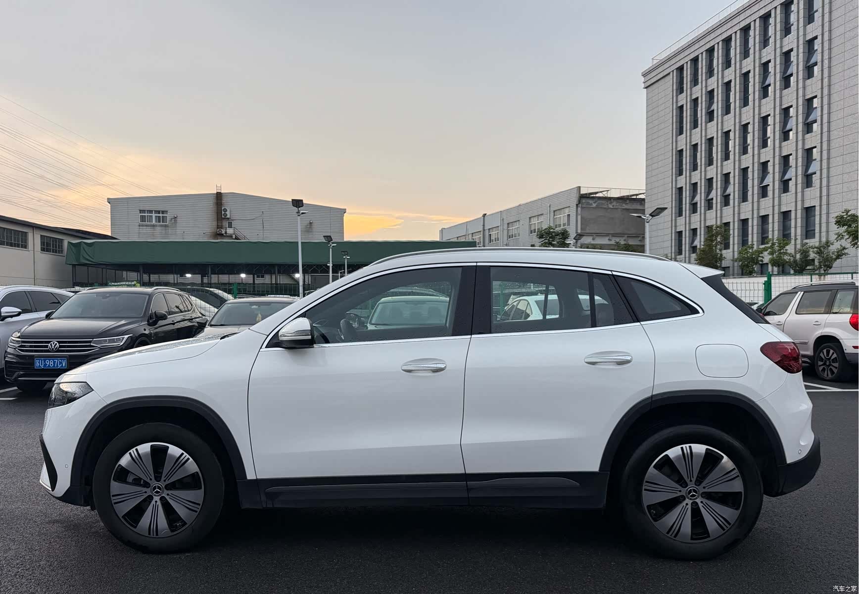 Mercedes-Benz EQA, 2025 21