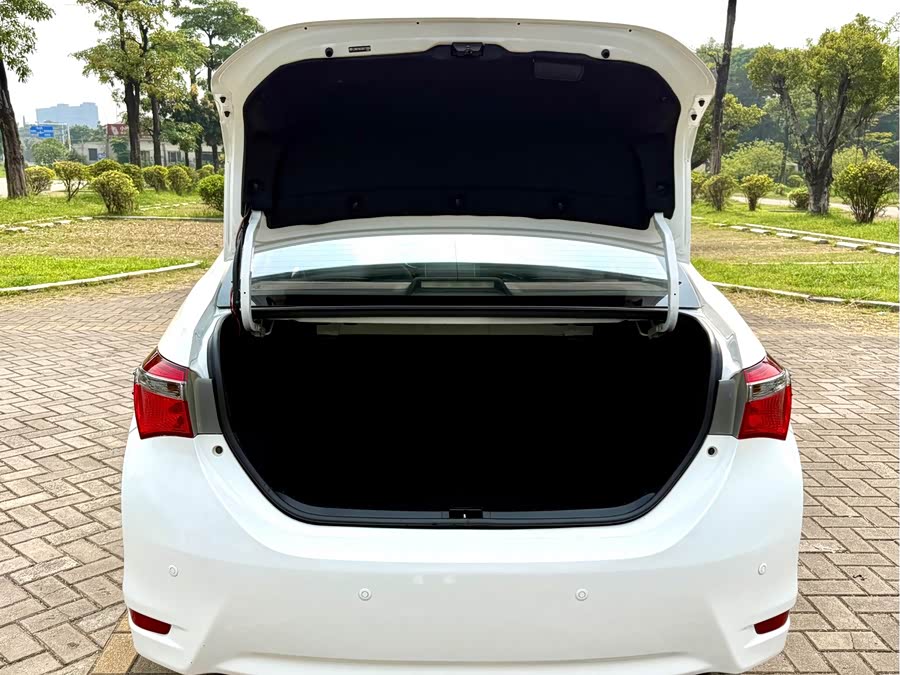 Toyota Corolla 2017, фото 19