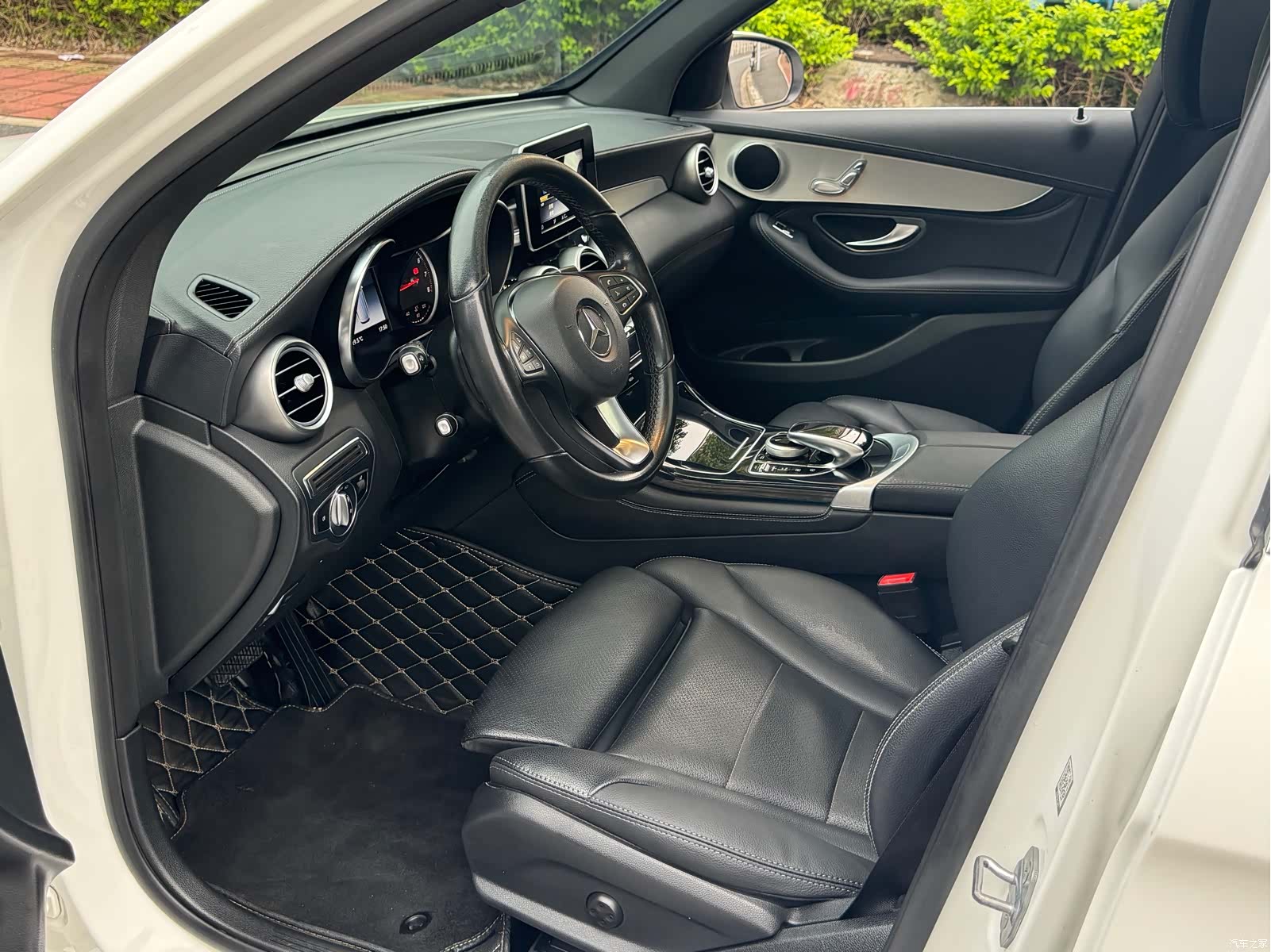 Mercedes-Benz GLC, 2019 8