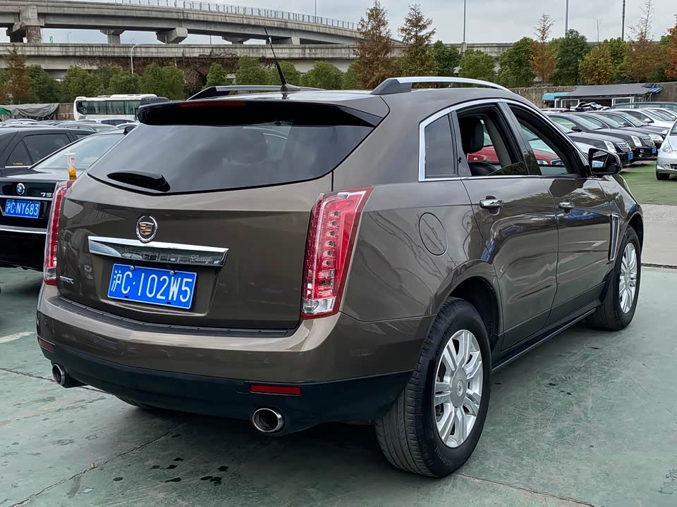 Cadillac SRX