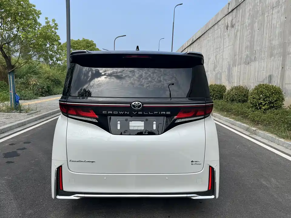 Toyota Wilfa