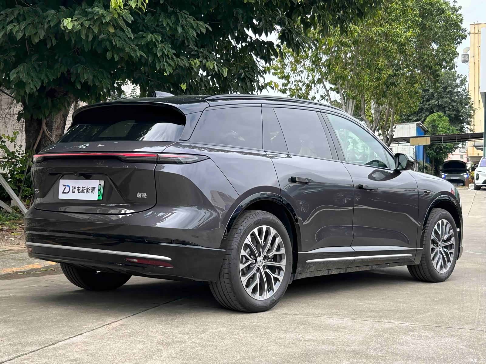 NIO ES6, 2025 4