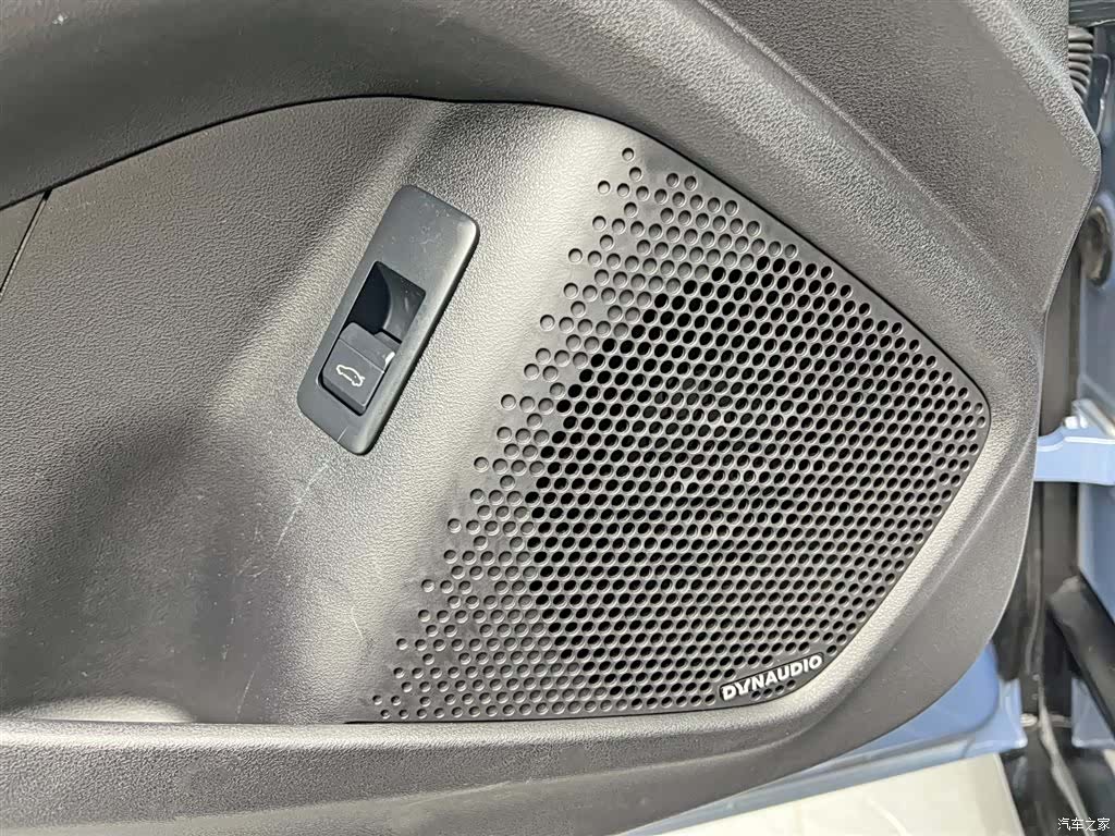 BYD Seal, 2022 14