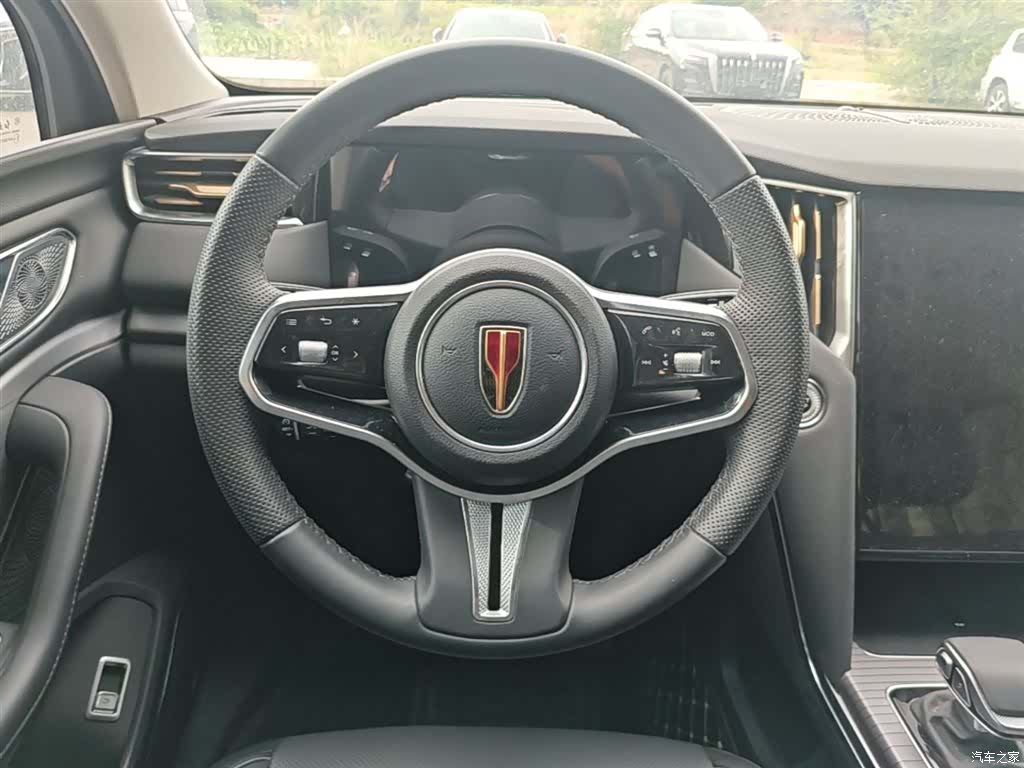 Hongqi HS7, 2024 11