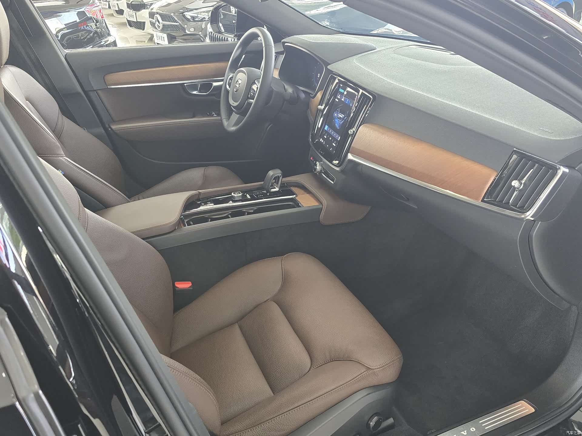 Volvo S90, 2024 9