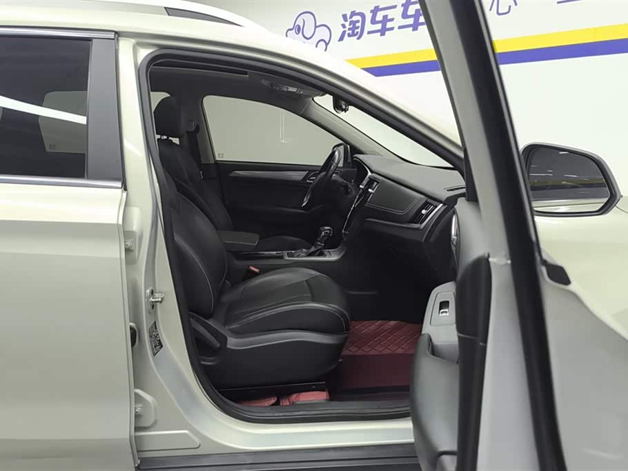 Roewe RX5 Roewe RX5