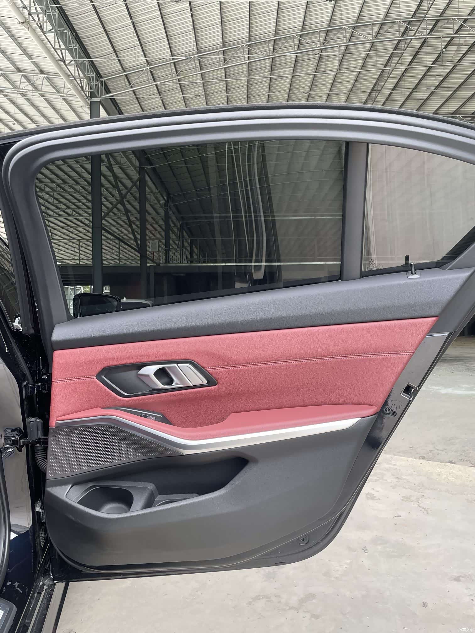 BMW 3 Series, 2023 21