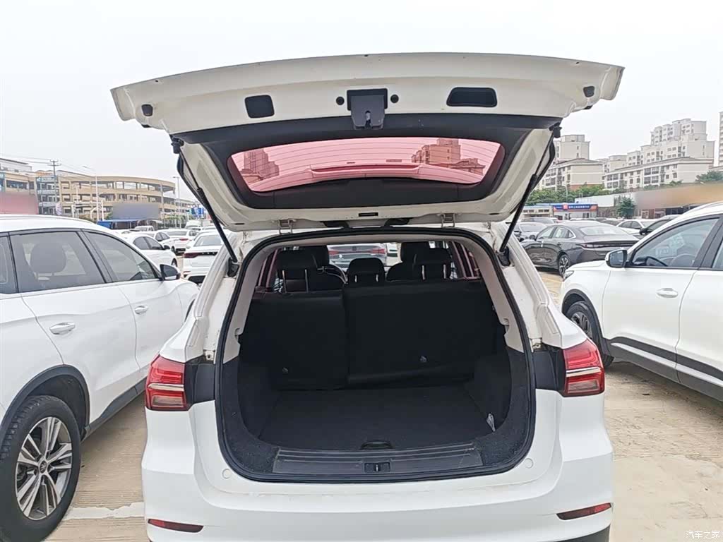 Roewe RX5, 2020 18