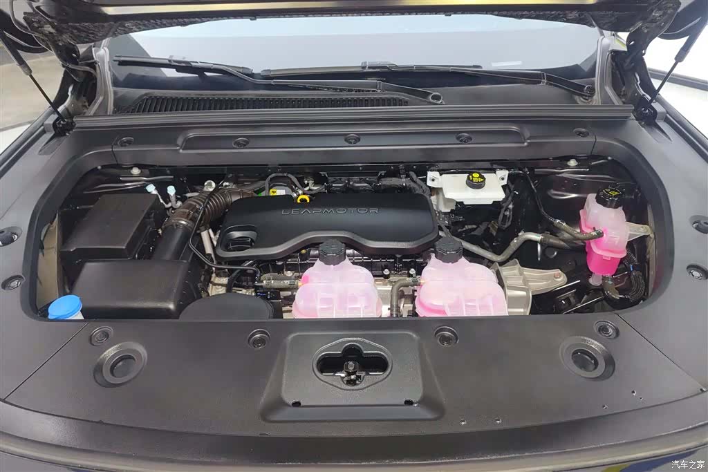Leapmotor C16, 2025 10