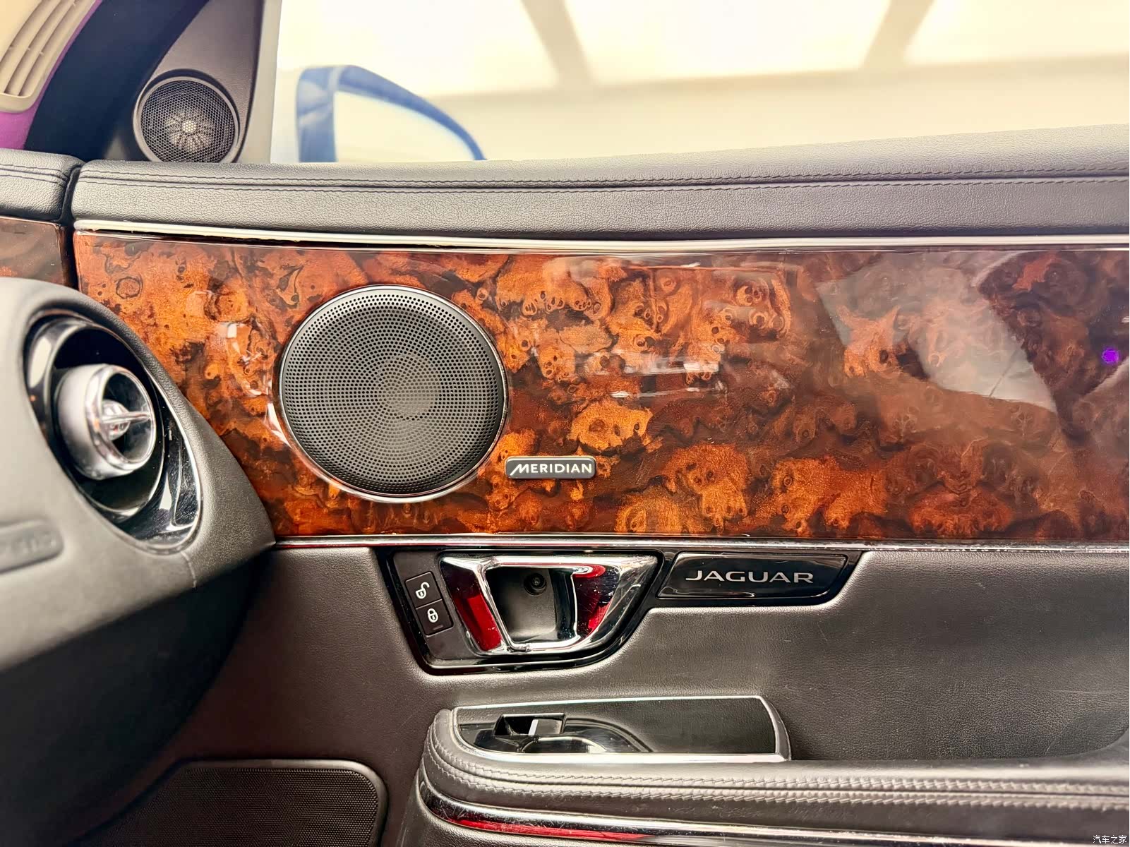 Jaguar XJ, 2014 18