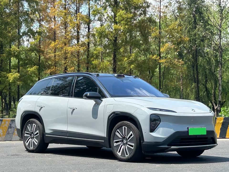 NIO ES7