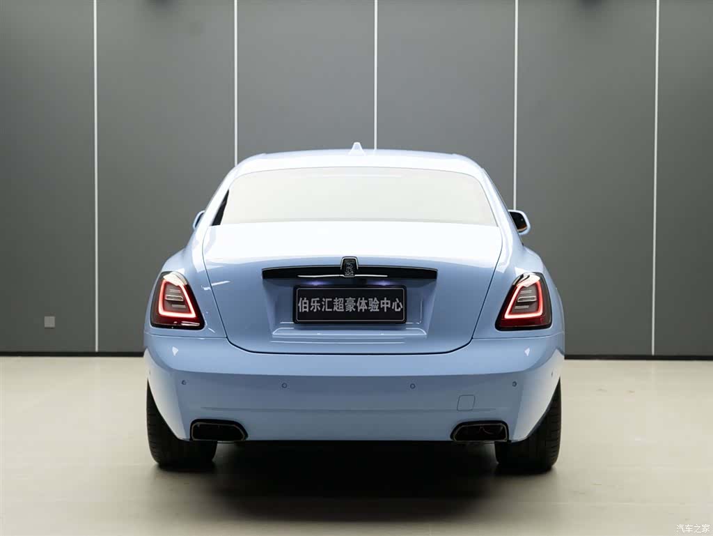 Rolls-Royce Ghost, 2023 9