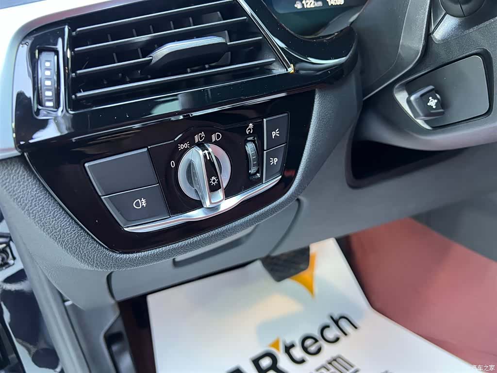 BMW 5 Series, 2022 20