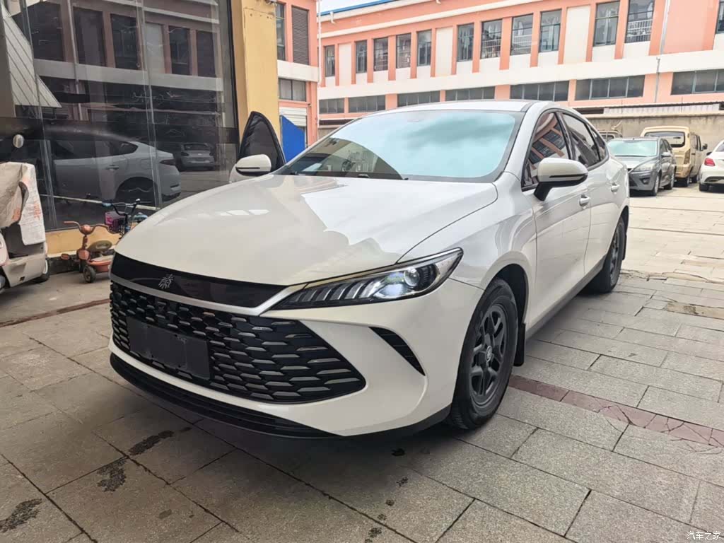 BYD Qin, 2025 1