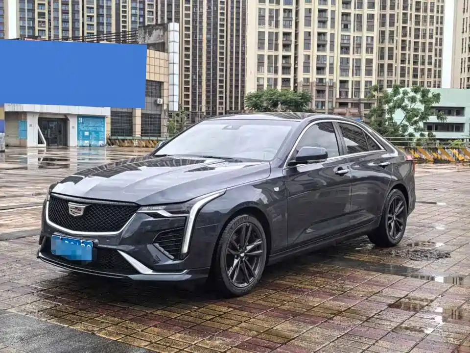 Cadillac CT4