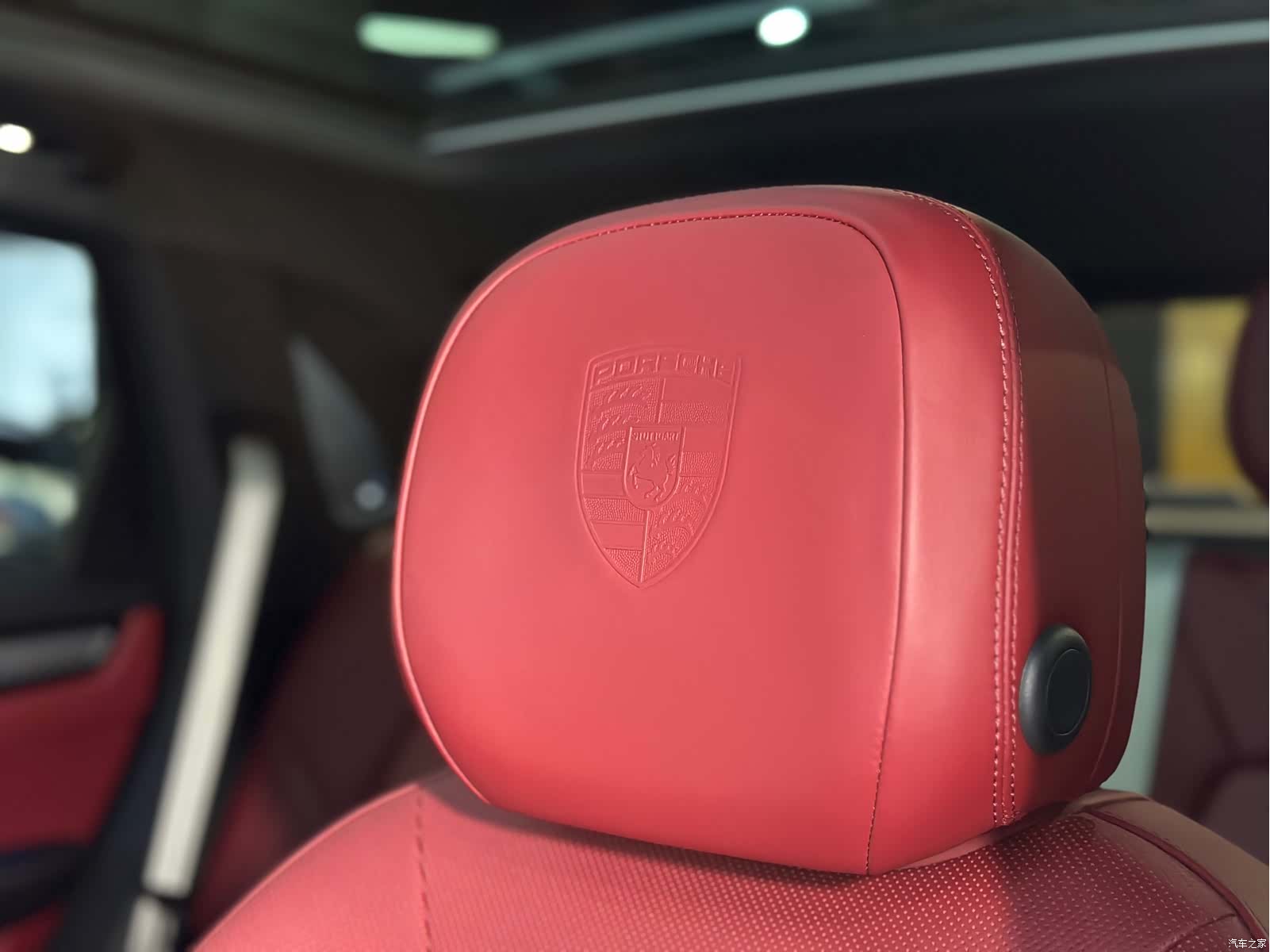 Porsche Cayenne, 2023 26