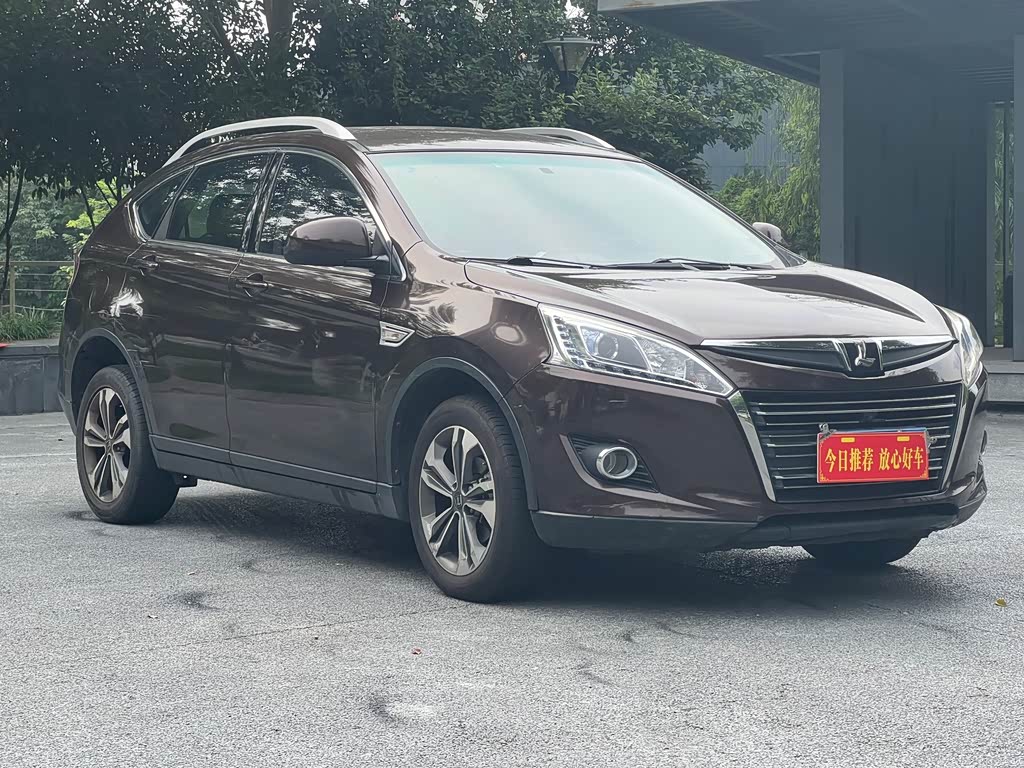 6 SUV
