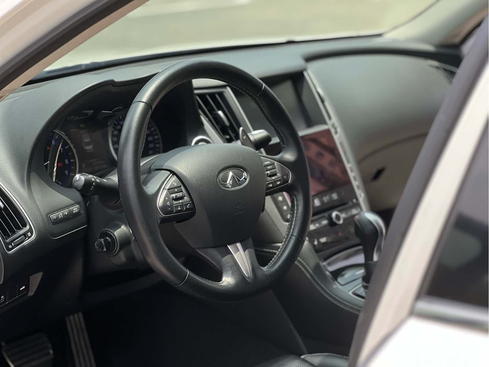 Infiniti Q50, 2016 20