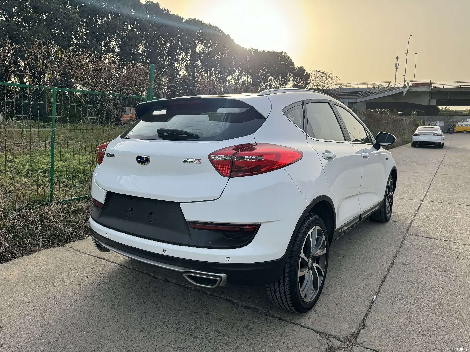 Geely Emgrand, 2018 6