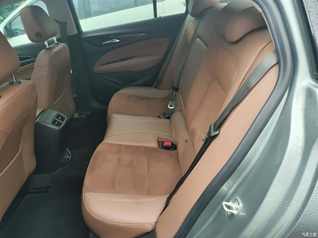 Buick Regal, 2023 17