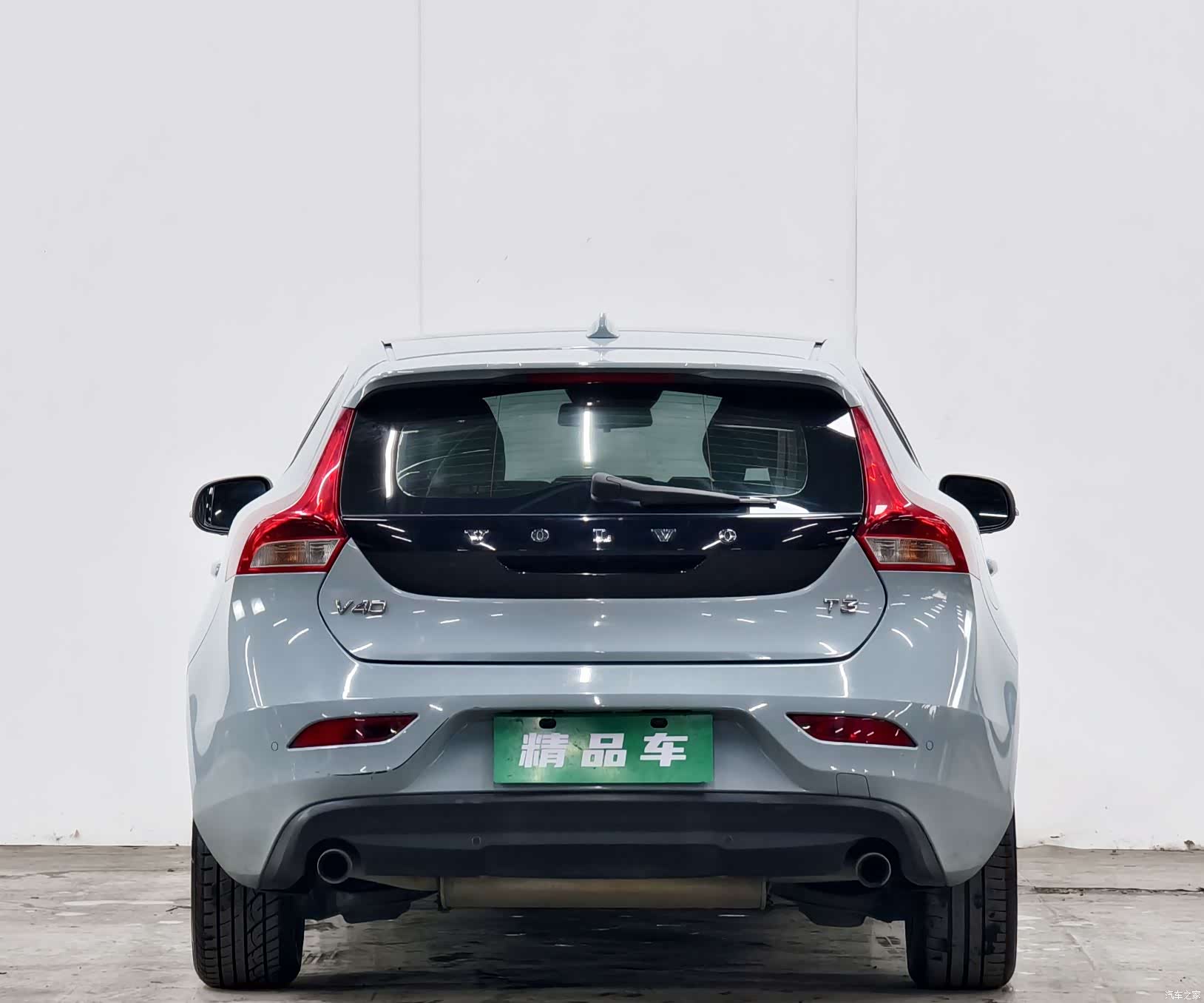 Volvo V40, 2016 все фото