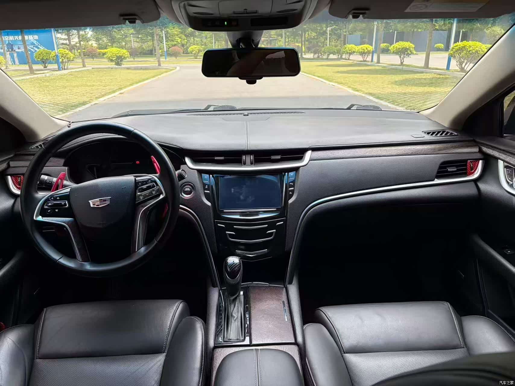 Cadillac XTS, 2018 7