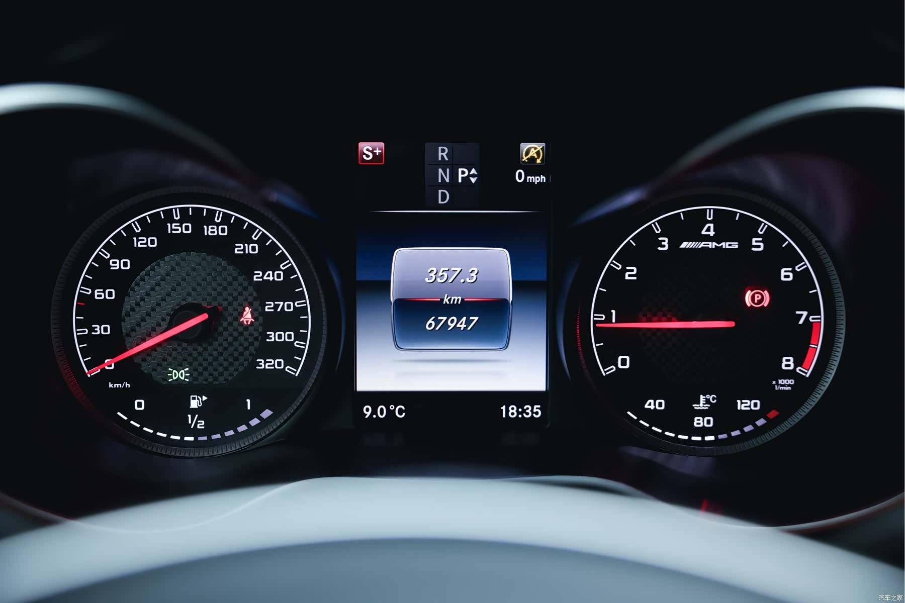 Mercedes-Benz C-Class, 2018 12