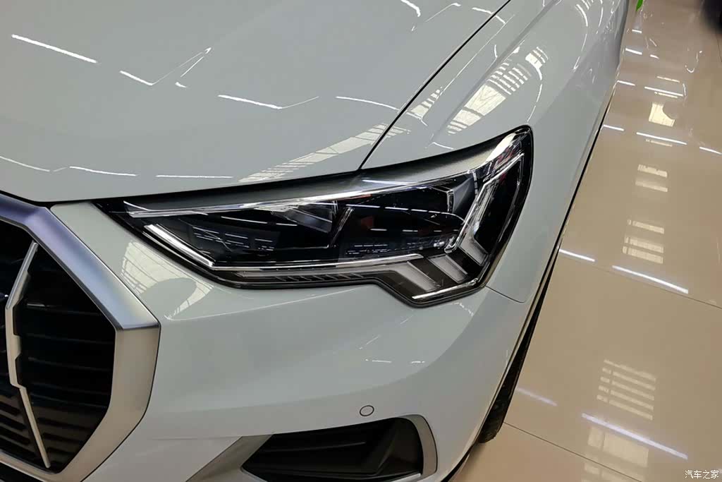 Audi Q3, 2021 все фото