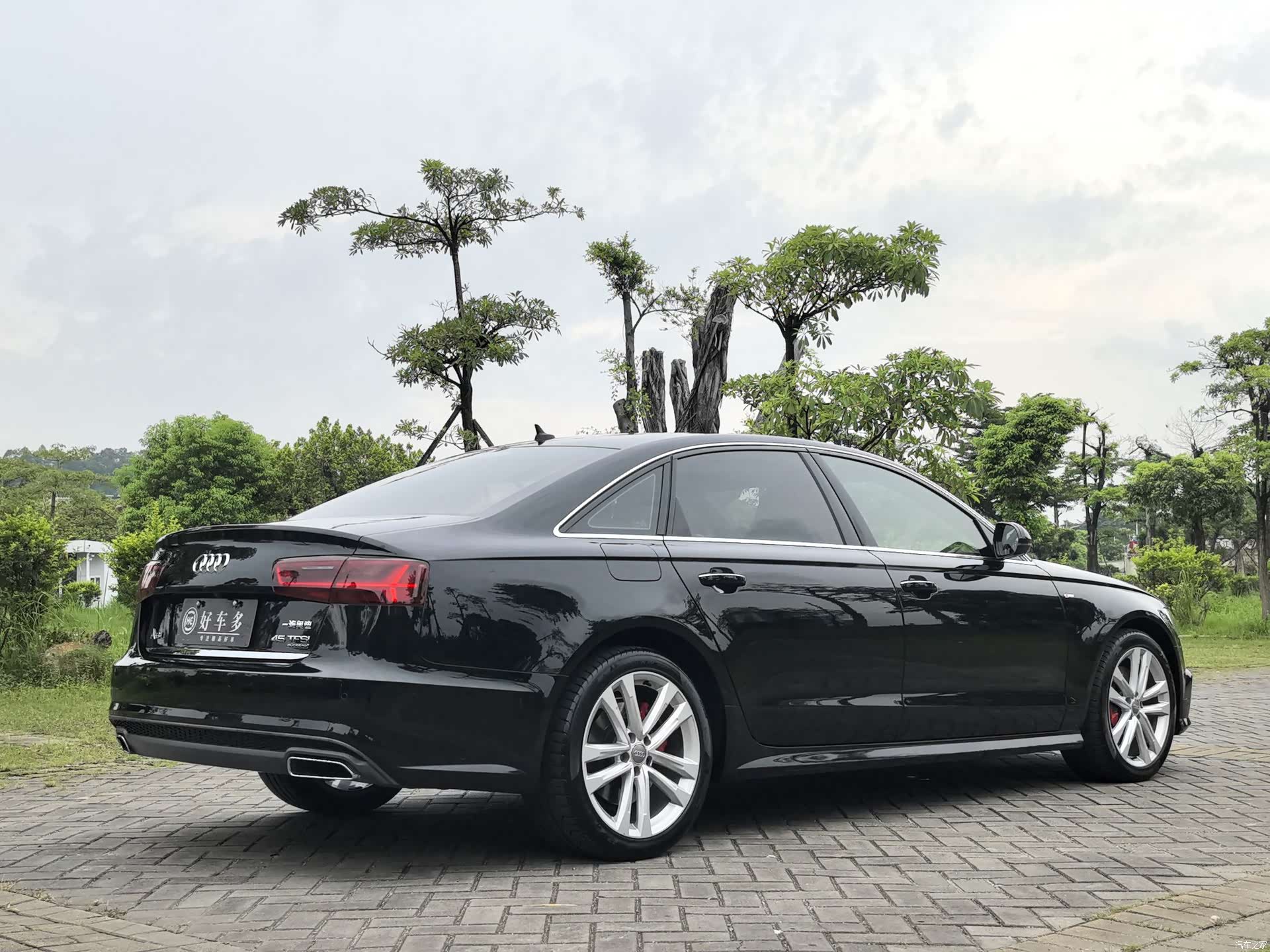 Audi A6L, 2018 все фото