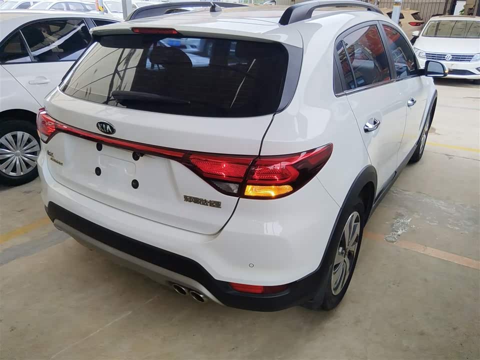 Kia KX CROSS