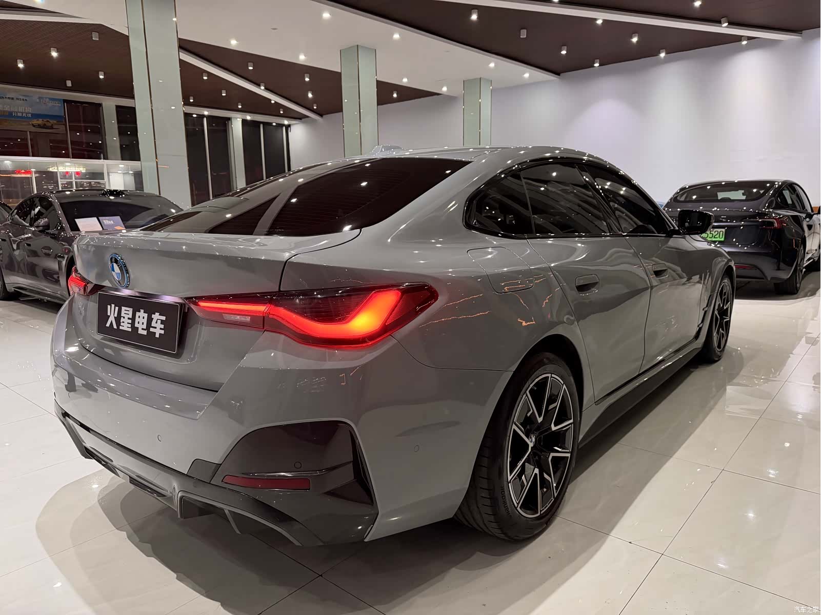 BMW i4, 2025 13