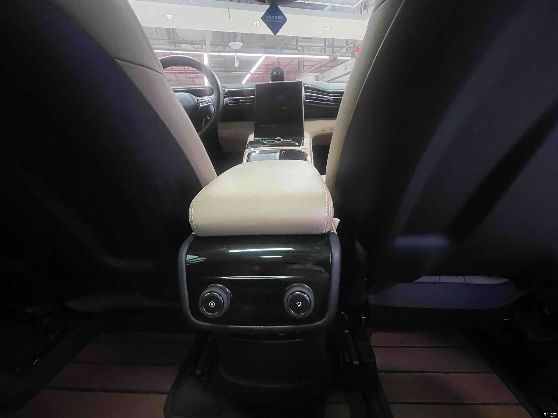 NIO ES8, 2019 14