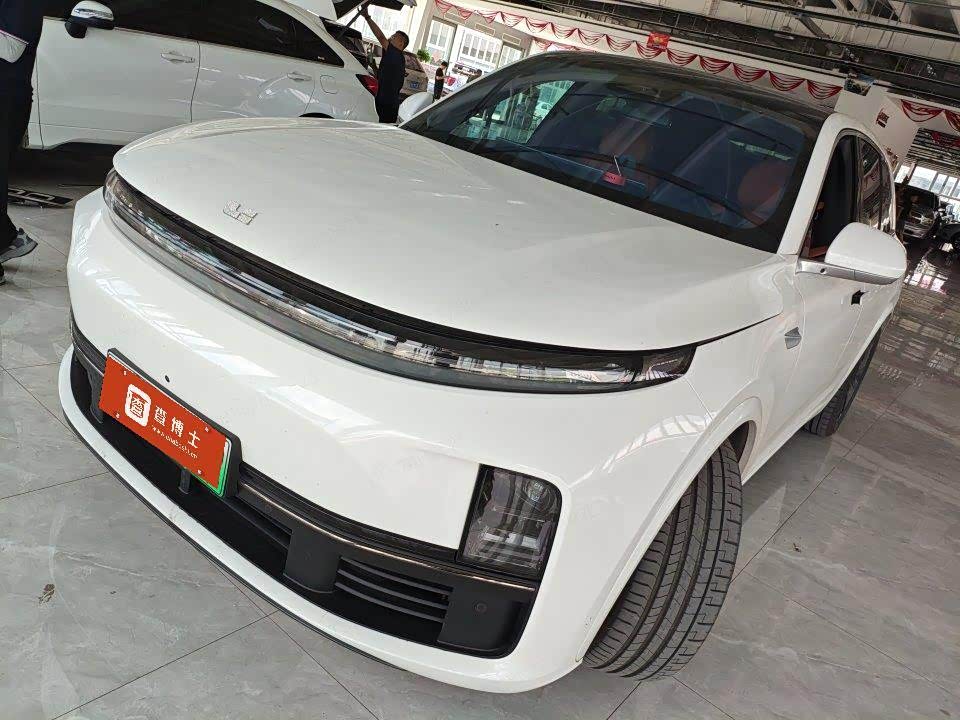 Li Auto L7