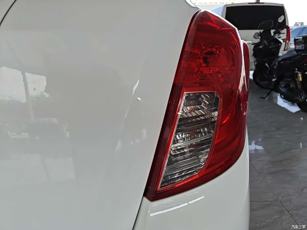 Buick Encore, 2015 8