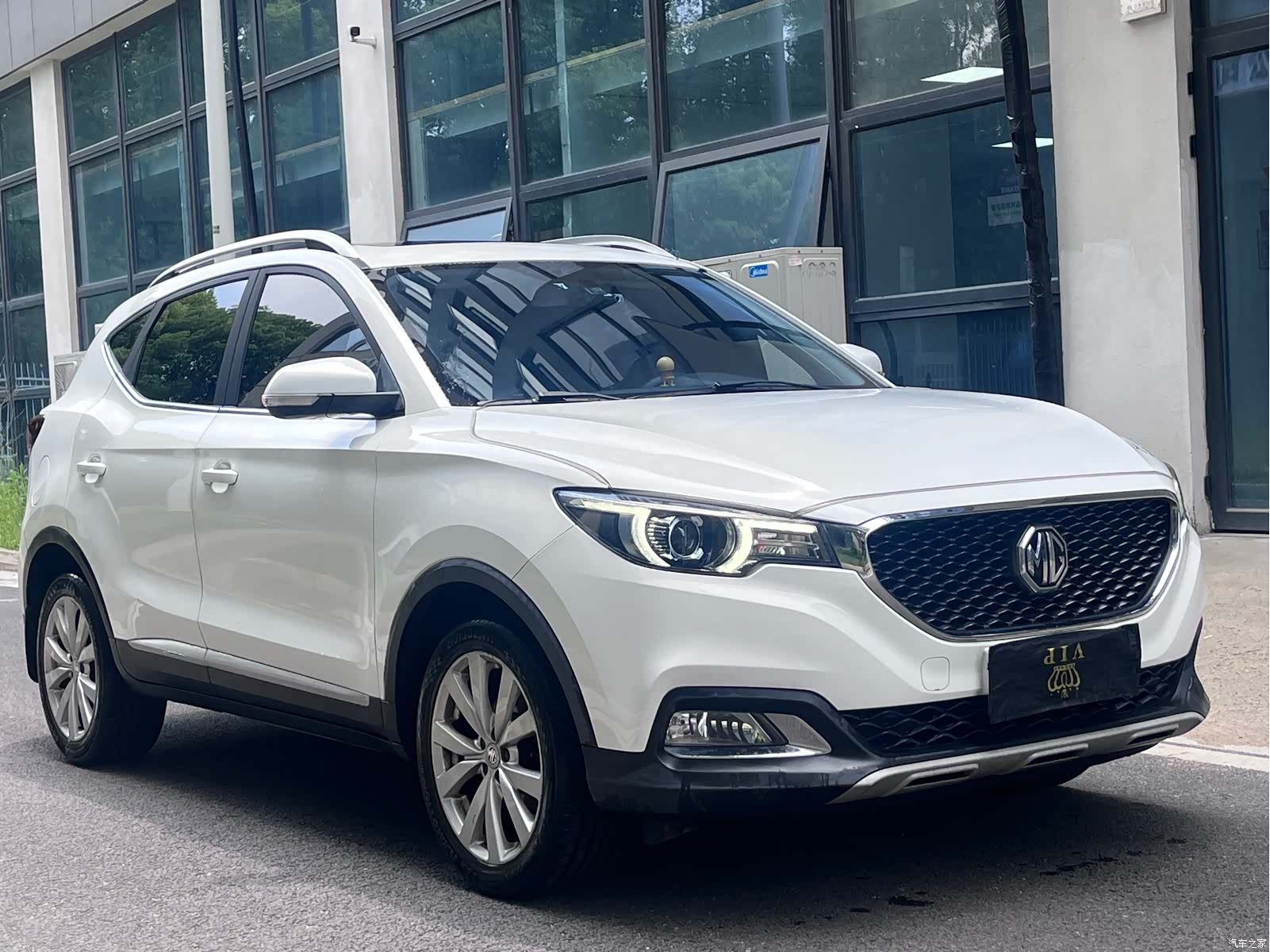 MG ZS, 2017 2