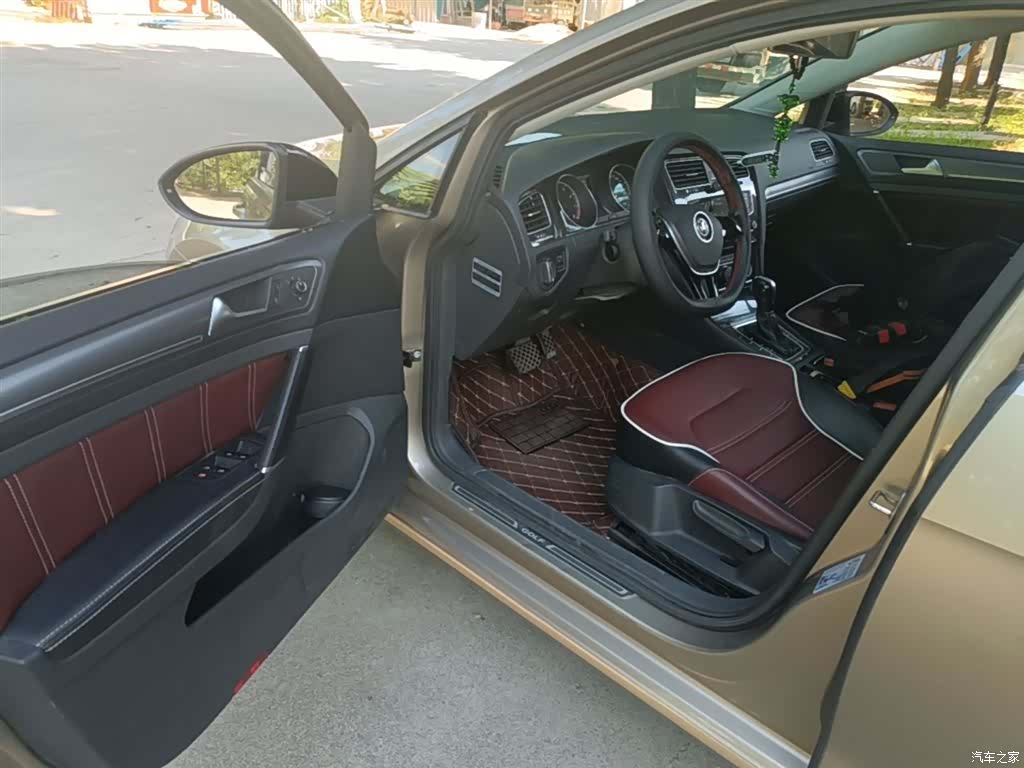Volkswagen Golf, 2017 16