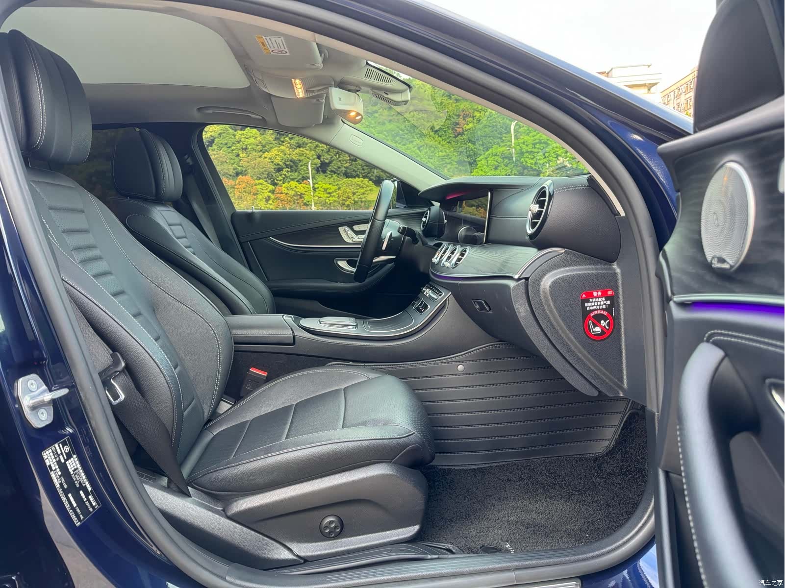 Mercedes-Benz E-Class, 2019 17