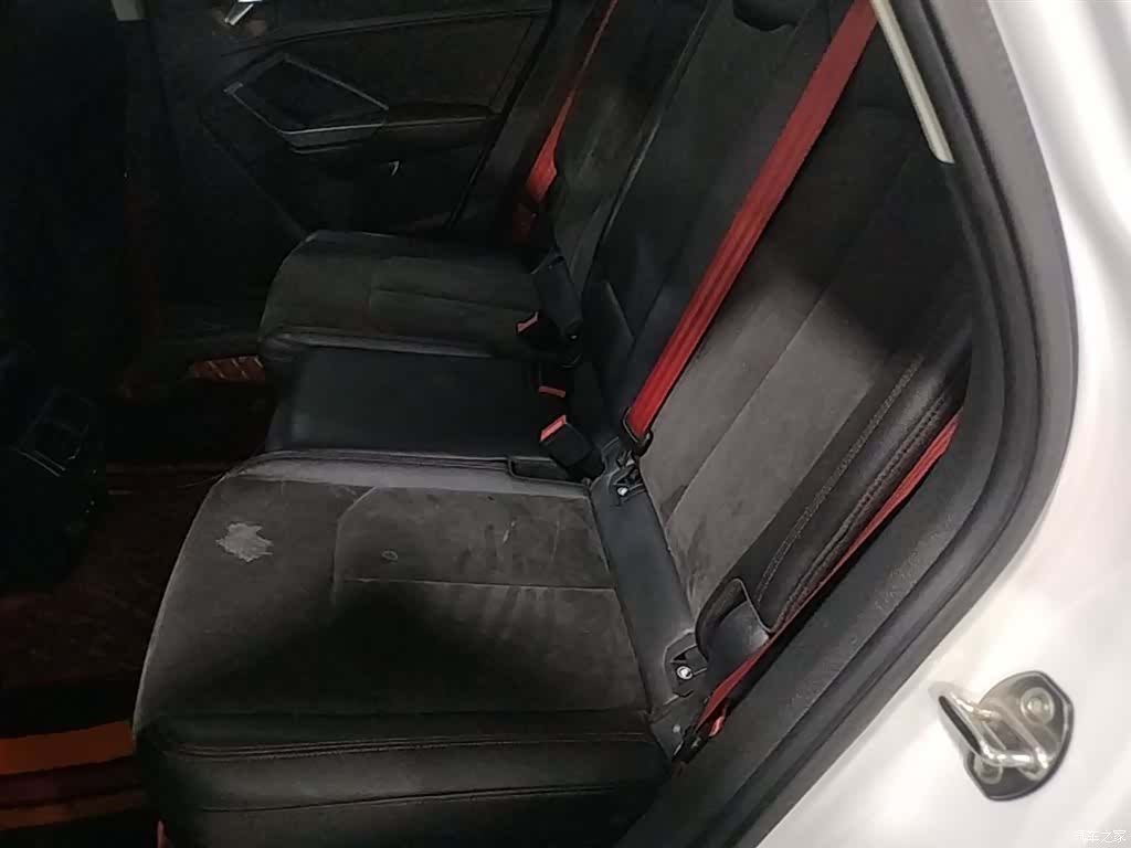 Audi Q3, 2020 17