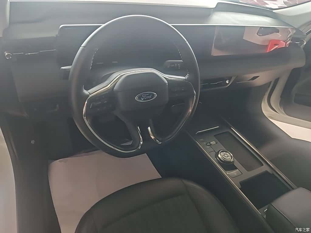 Ford Mondeo, 2023 10