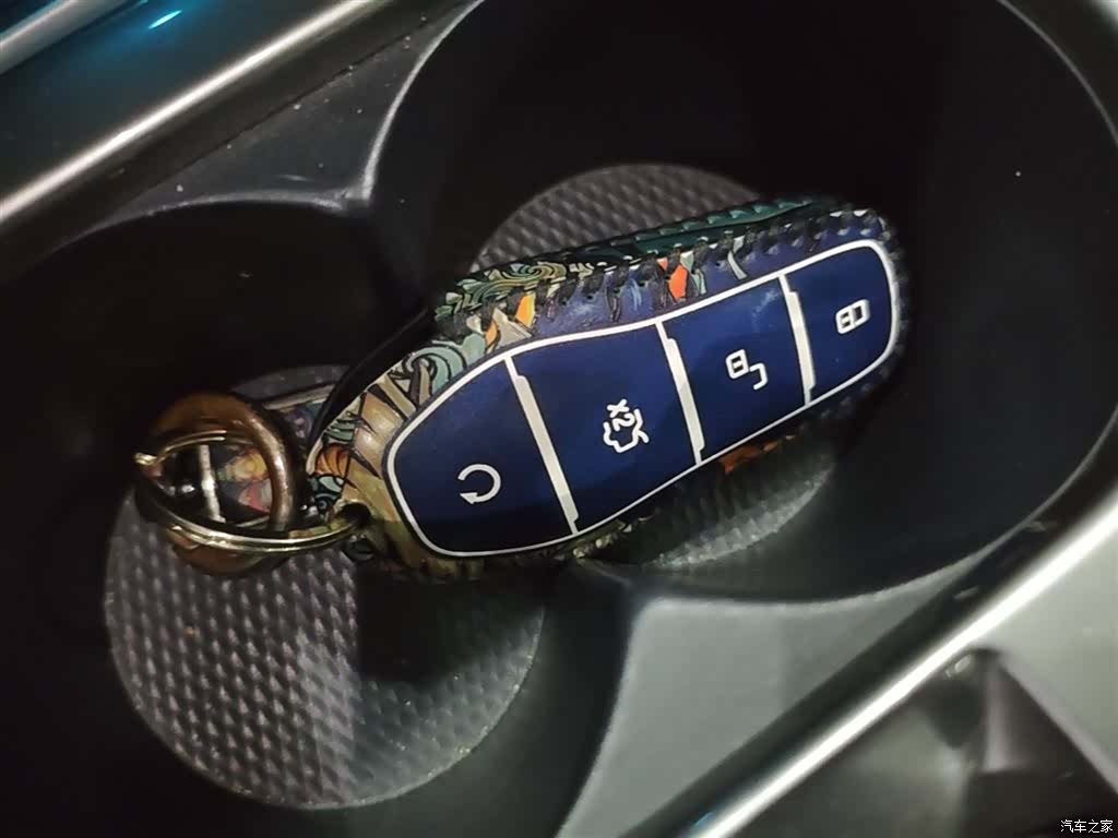 BYD Dolphin, 2022 9