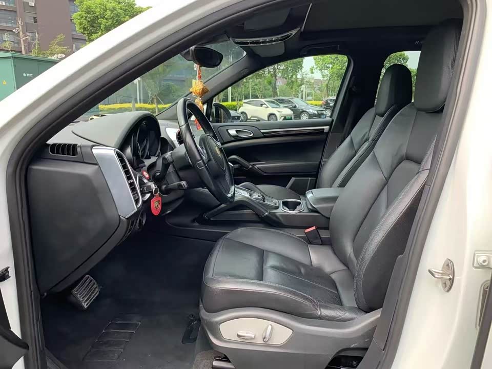 Porsche Cayenne Porsche Cayenne