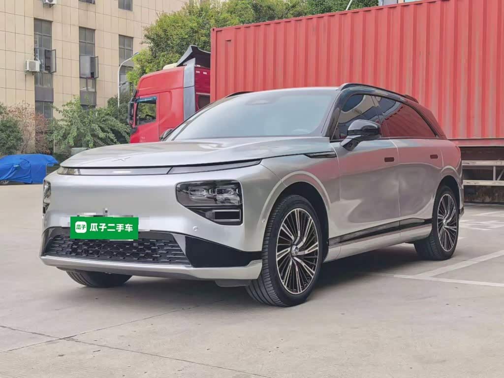 Xpeng G9