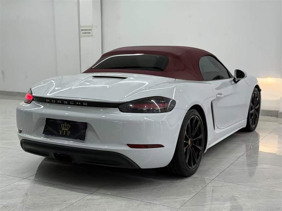Porsche 718