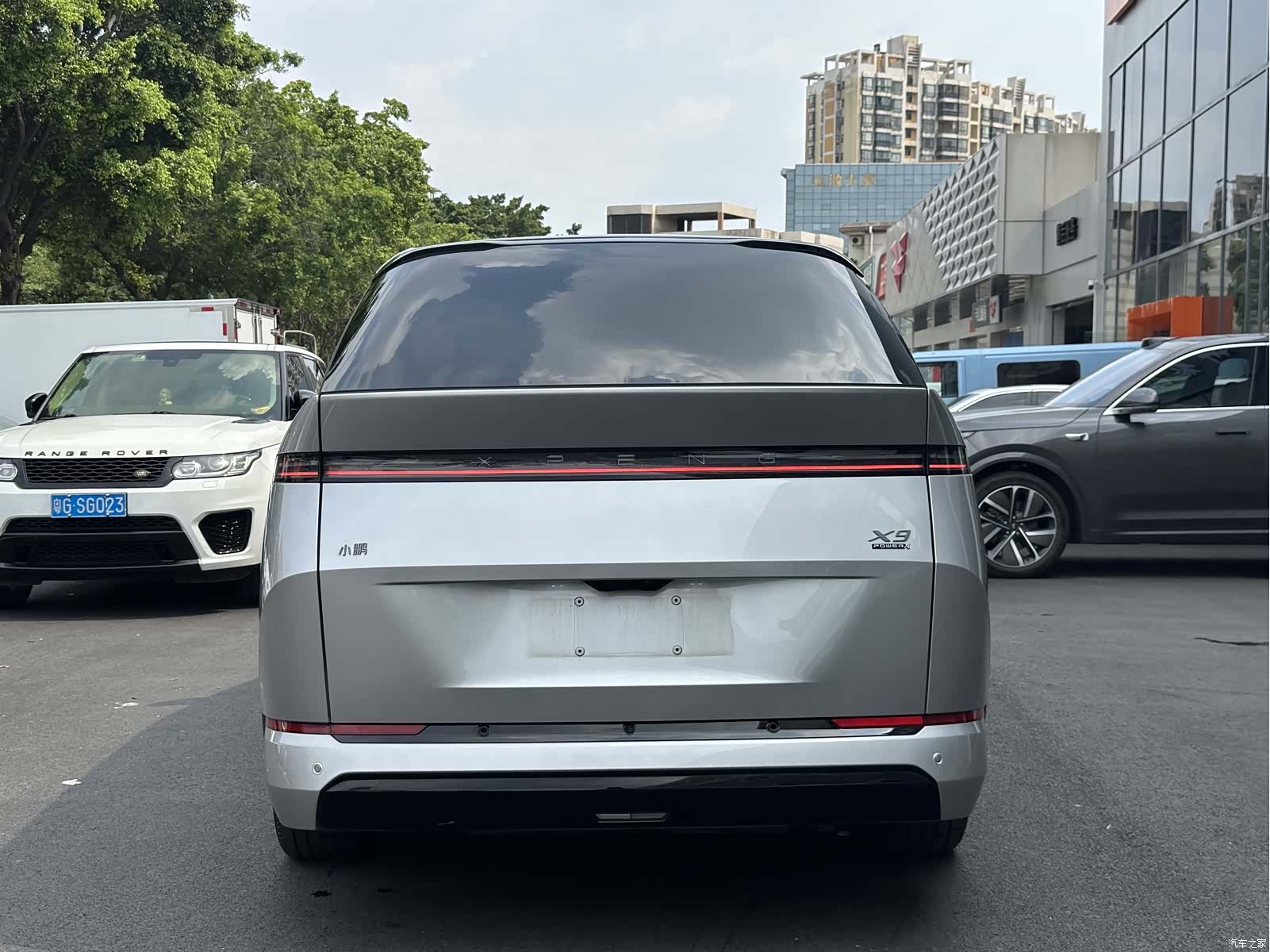 Xpeng X9, 2025 6