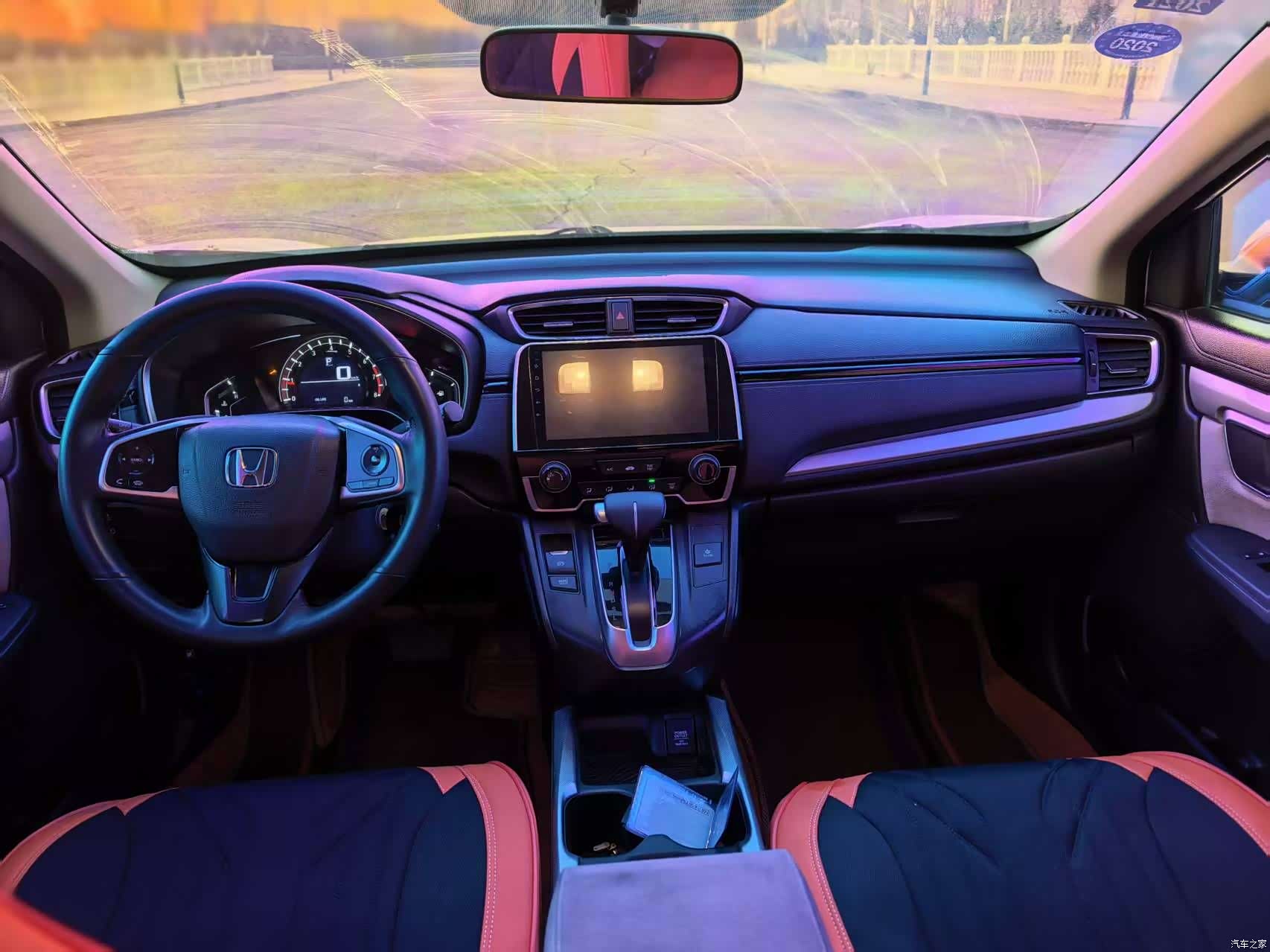 Honda CR-V, 2017 все фото