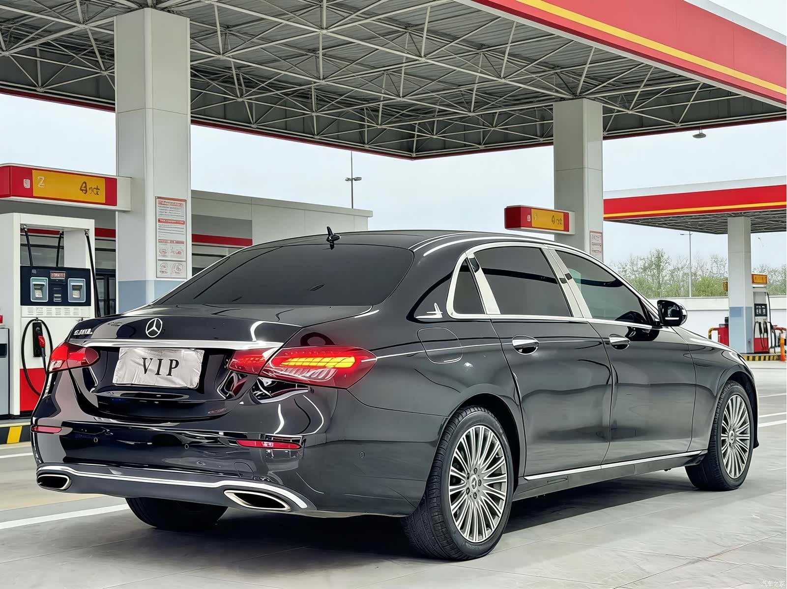 Mercedes-Benz E-Class, 2019 6