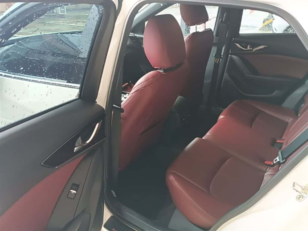 Mazda CX-4, 2021 17