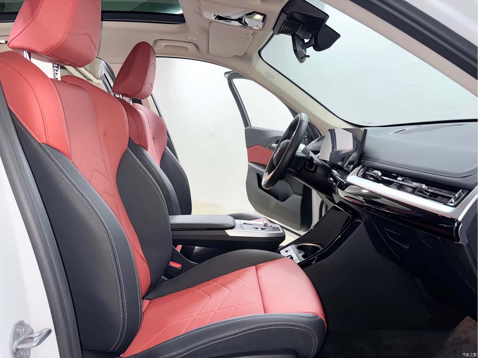 BMW X1, 2024 10