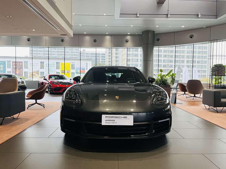 Porsche Panamera
